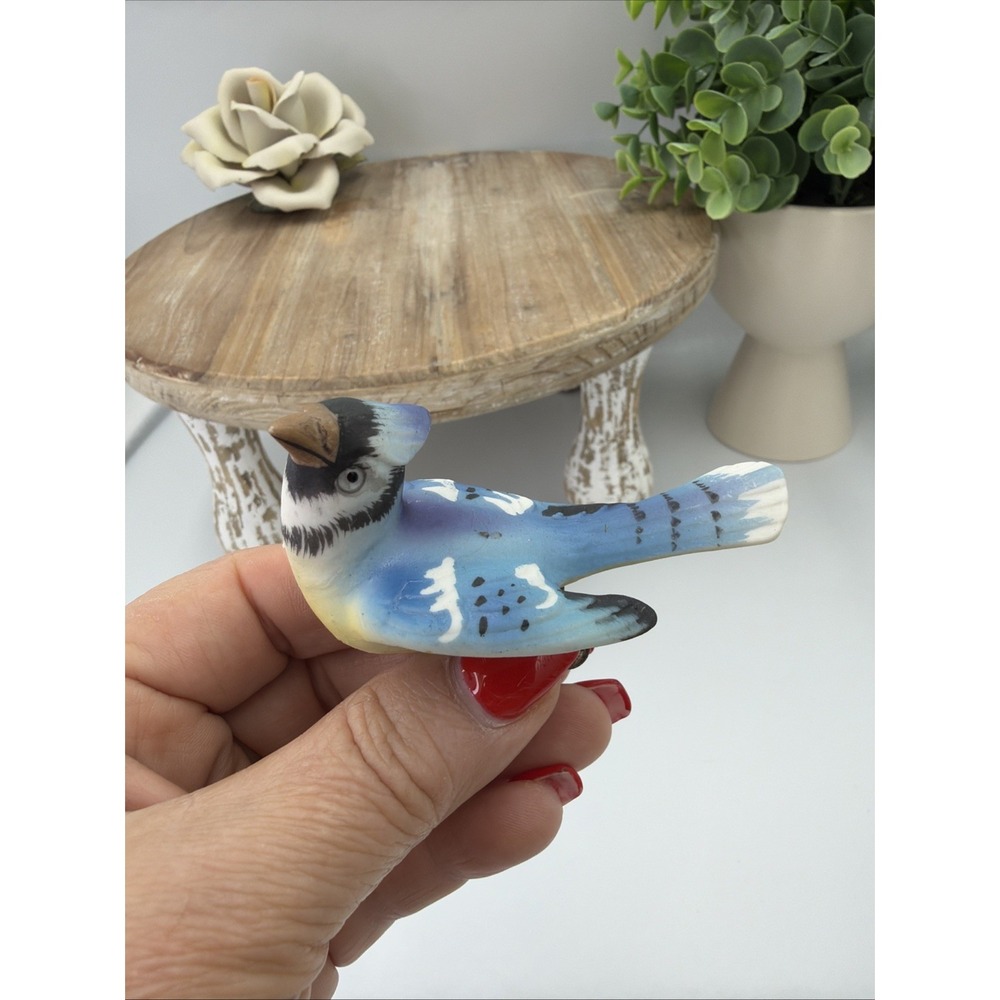 VINTAGE PORCELAIN BISQUE ~ BLUE JAY ~ CLIP ON BIRD ORNAMENT ~ JAPAN Made